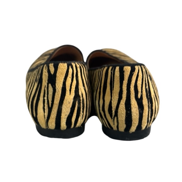 Vionic Willa Tiger Print Slip on  Flats size 8 - Picture 6 of 11